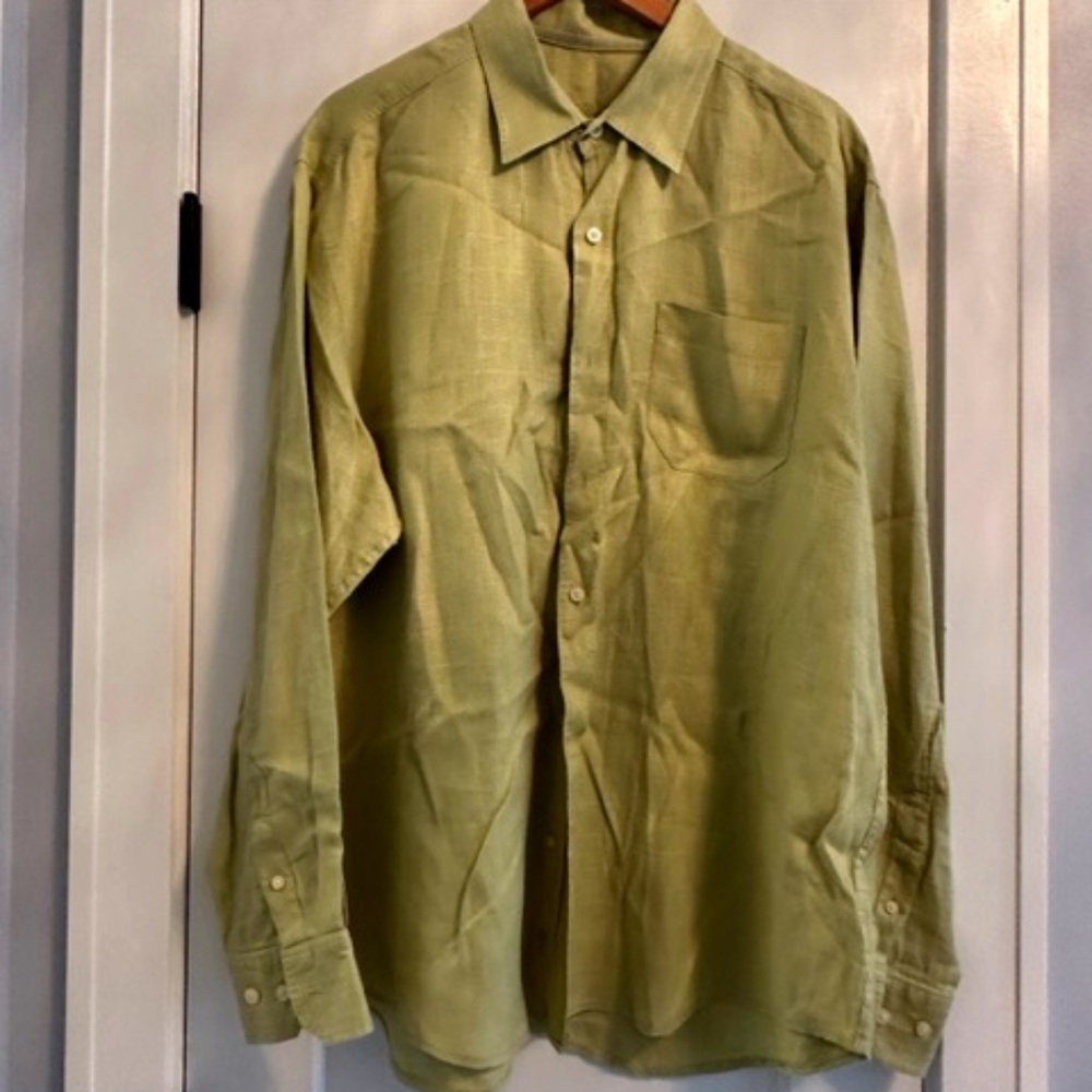 Men's Tommy Bahama 100% Linen Green Button Shirt-Excellent Condition